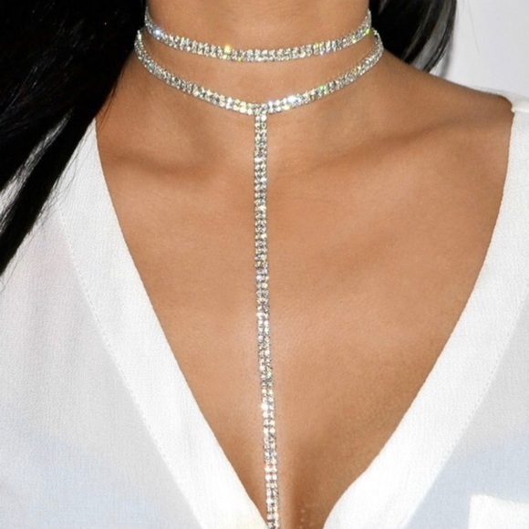 vv Jewelry - LAST! Rhinestone double layered choker lariat